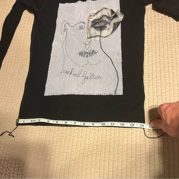 Jean Paul Gaultier SS 2002 Vintage Mesh Picasso Appliqué Madonna Eyes Pullover - Picture 16 of 16